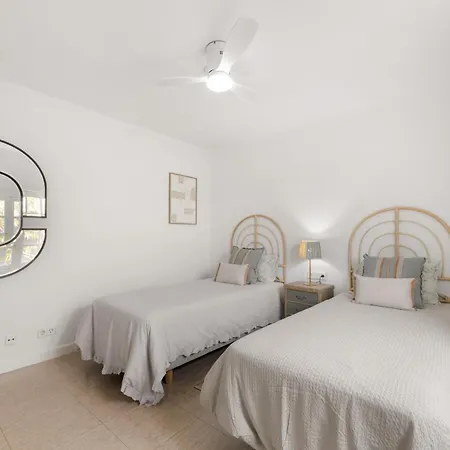 Paraiso Marino By Escape Puerto del Carmen (Lanzarote)